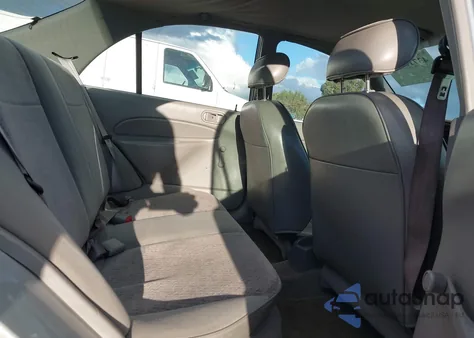 1998 Ford Escort Se из США, поврежденный, VIN 1FAFP13P1WW286487